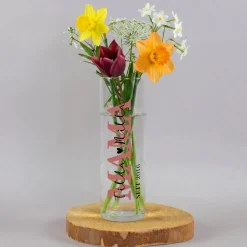 Kleine Vase für Mama mit Wunschtext & Jahr personalisiert | Geschenk zum Muttertag & Geburtstag