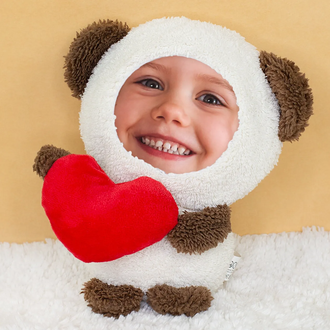 Kuscheltier personalisiert mit Foto Gesicht | Teddy mit Herz als lustiges Geschenk