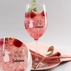 Lass die Sau raus! - bedrucktes Weinglas mit Partyschweinchen