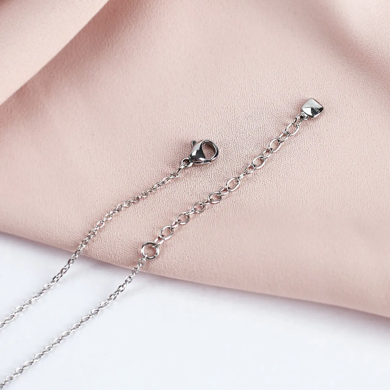 Leonardo Kette mit Herz Anhänger & Gravur einer Initiale | Silber oder Gold