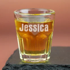 Leonardo Schnapsglas mit Gravur des Namens | Personalisiertes Stamper-Glas für Genießer 5cl