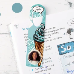 Lesezeichen mit Foto, Name und sommerlichem Eismotiv in mint