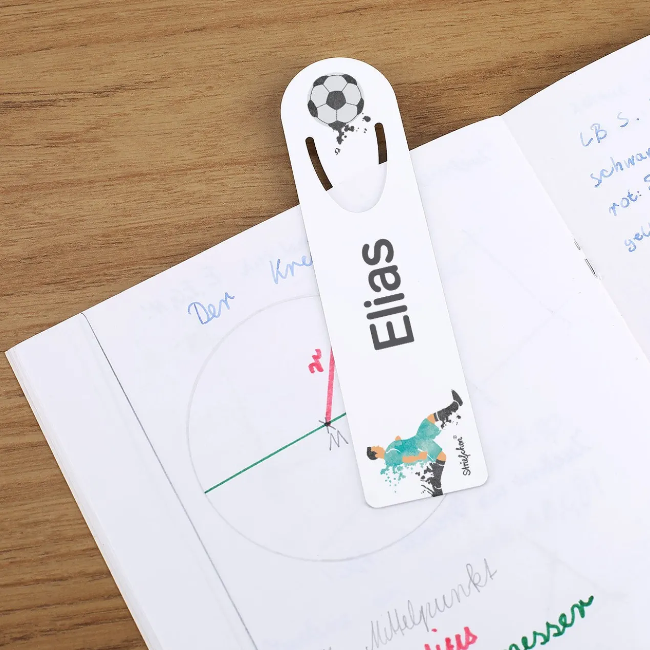 Lesezeichen mit Fußballer und Namensaufdruck