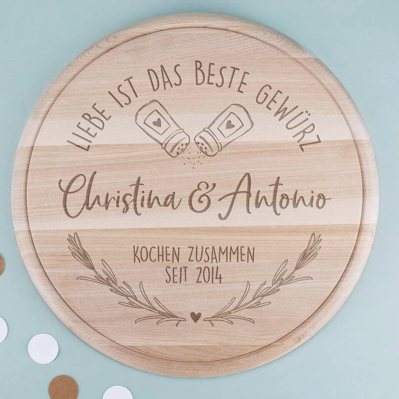 Liebe ist das beste Gewürz - graviertes Holzbrettchen zur Hochzeit oder zum Einzug