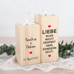 Liebe muss echt sein - Teelichthalter aus Holz mit Namen und Datum bedruckt