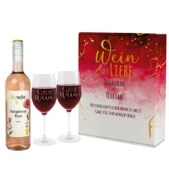Liebe und Wein - Wein Geschenkset mit zwei gravierten Weingläsern und Biorebe-Wein