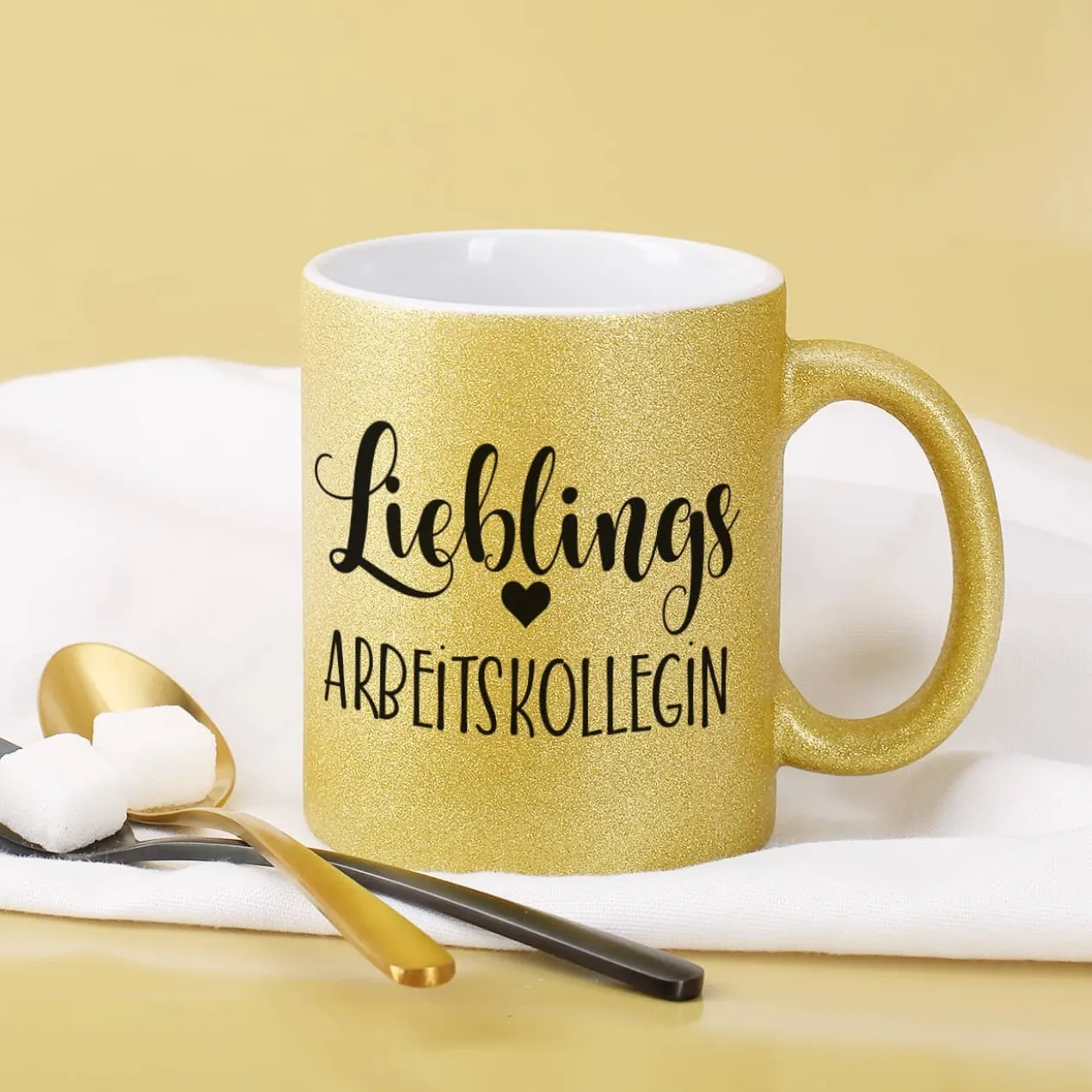 Lieblings - Glitzertasse mit Ihrem Wunschtext
