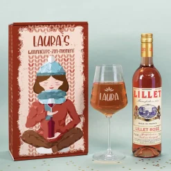 Lillet Präsentset für eine stressfreie Weihnachtszeit mit Glas und persönlicher Geschenkbox