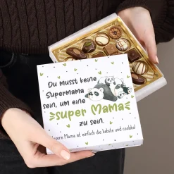 Lindt Pralinen 'Super Mama' personalisiert mit Wunschtext & Panda Motiv | Geschenk zum Muttertag