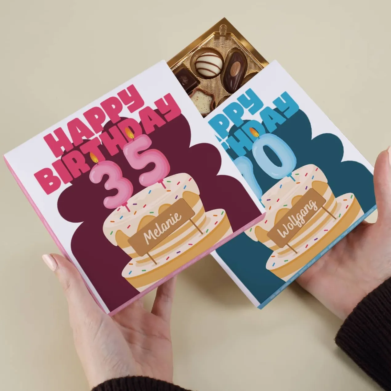Lindt Pralinen zum Geburtstag mit Name und Alter in zwei Farbvarianten