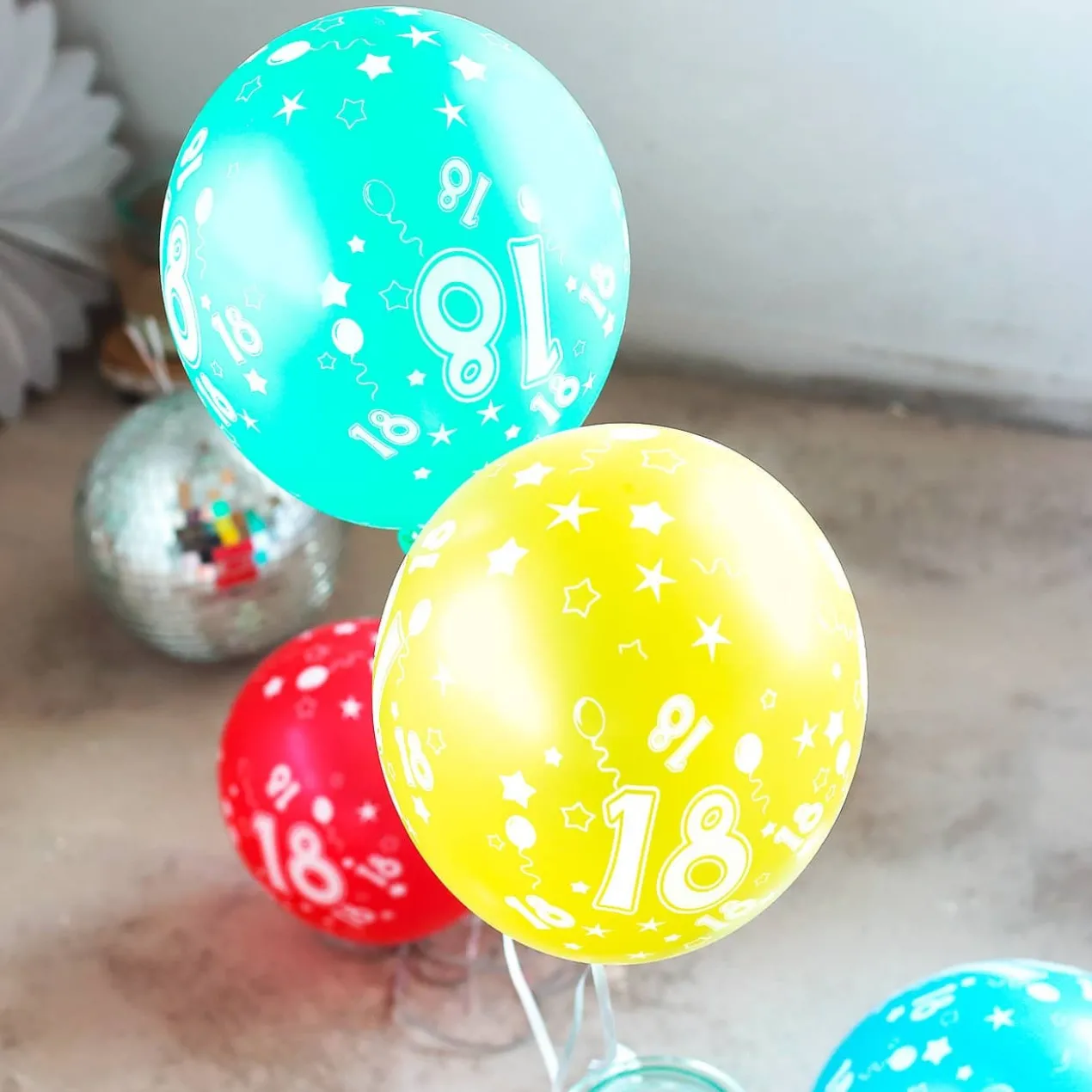 5 Luftballons zum 18. Geburtstag