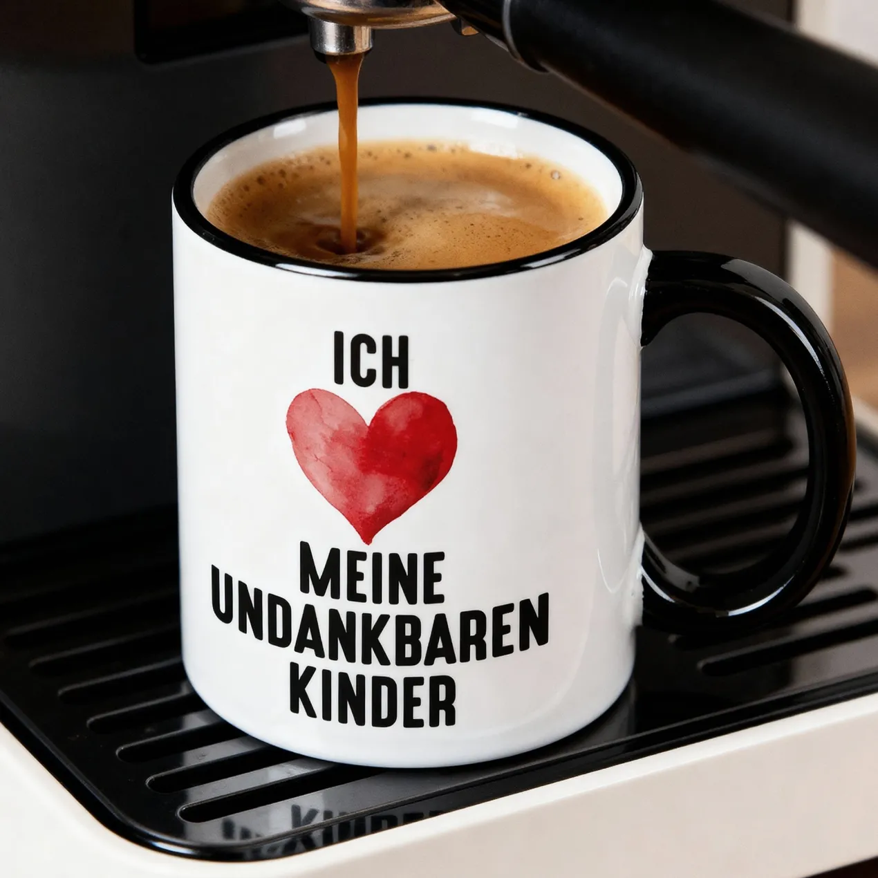 Lustige Tasse 'Ich liebe meine undankbaren Kinder' | Geschenk für Eltern zum Muttertag & Vatertag