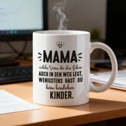 Lustige Tasse 'Mama - wenigstens keine hässlichen Kinder' für Mütter zum Muttertag & Geburtstag