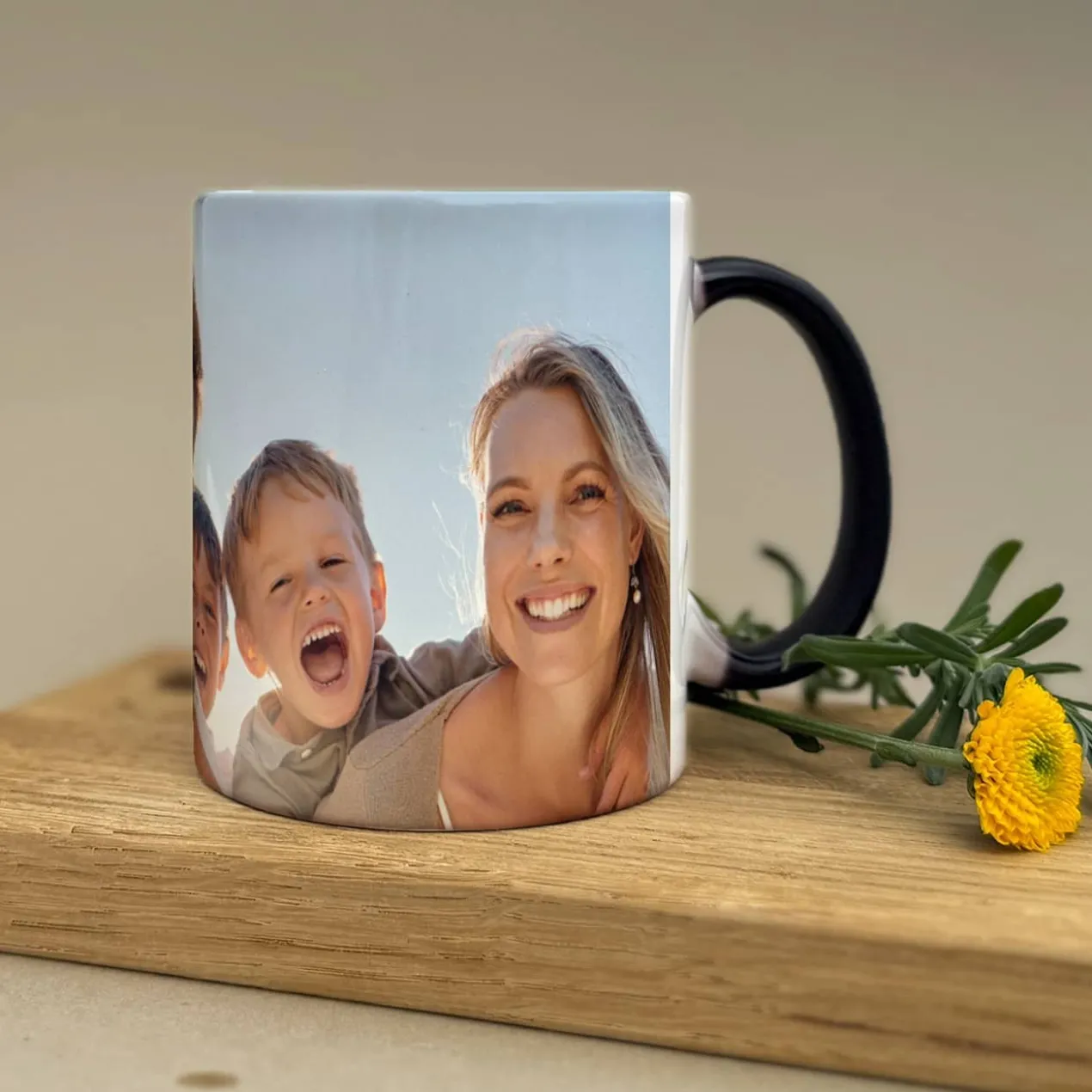 Magic Tasse mit Ihrem Lieblingsfoto und Thermo-Effekt