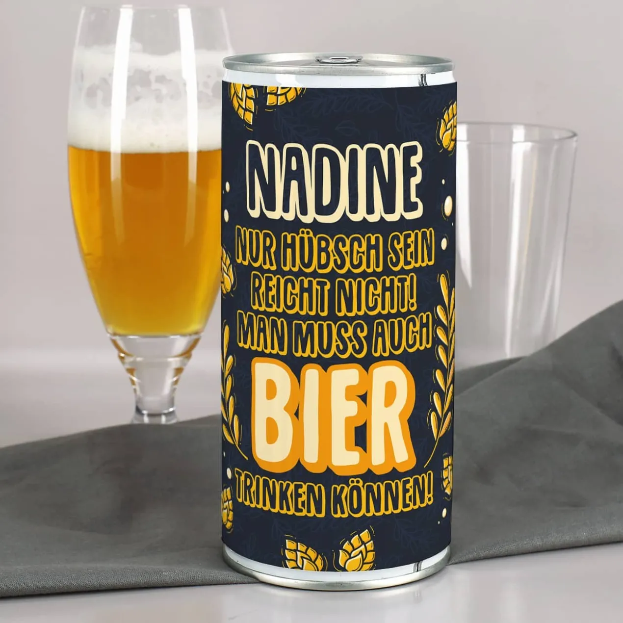 Man muss auch Bier trinken können! - 1 Liter Bierdose mit persönlicher Banderole