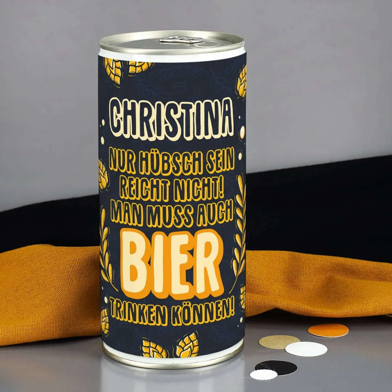 Man muss auch Bier trinken können! - 1 Liter Bierdose mit persönlicher Banderole