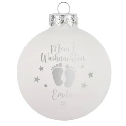 Mein 1. Weihnachten - Weihnachtskugel mit Babyfüßchen und Sternchen graviert