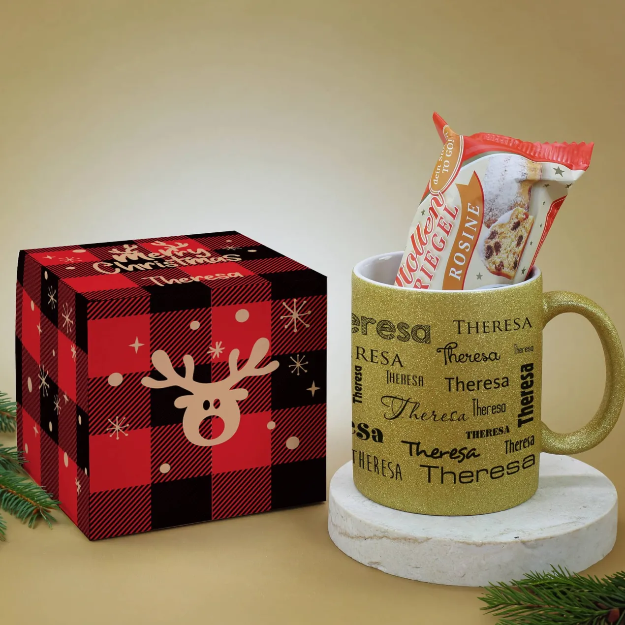 Merry Christmas - Personalisiertes Geschenkset mit kleinem Stollen und goldener Glitzertasse
