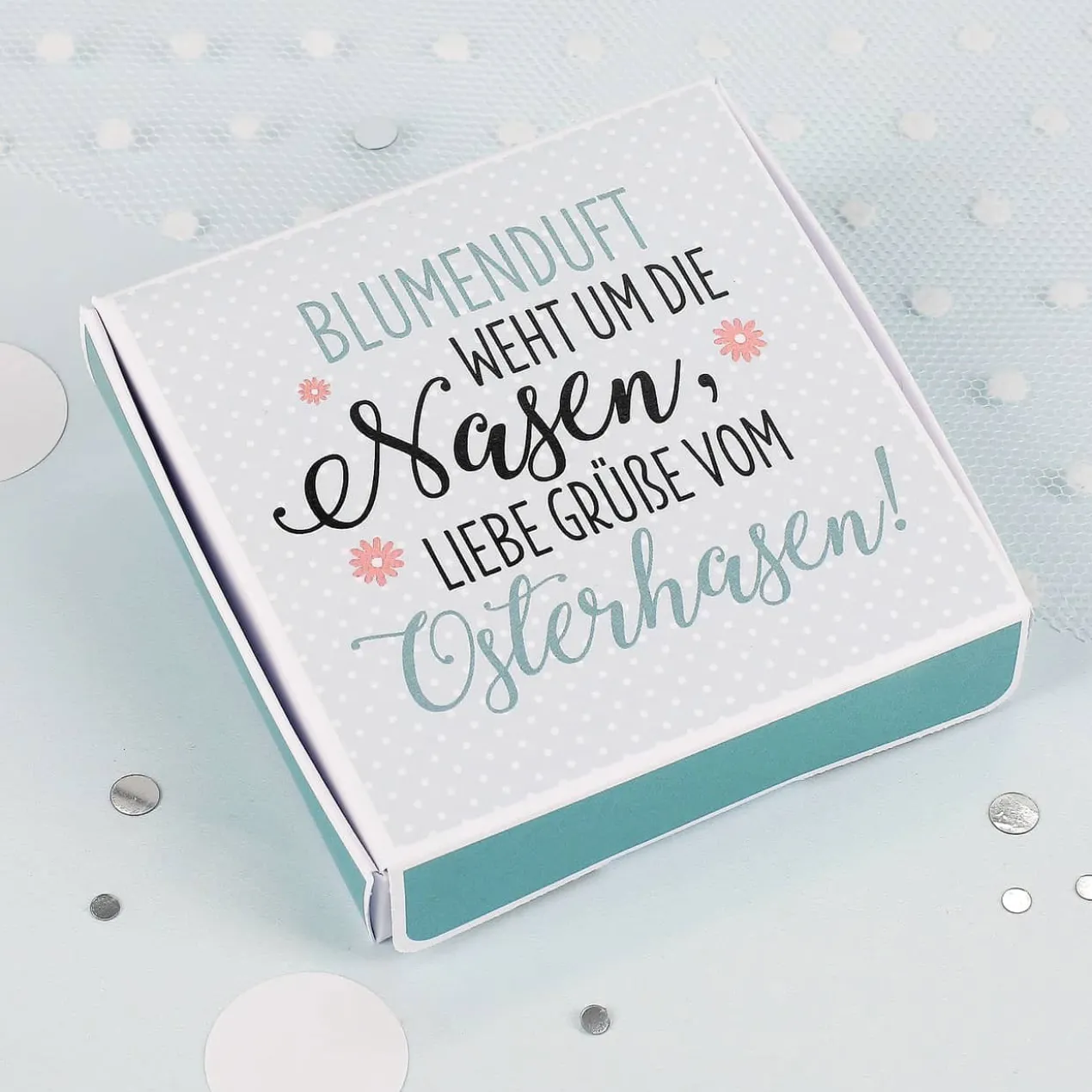 Mini Fotobuch zu Ostern in passender Geschenkbox