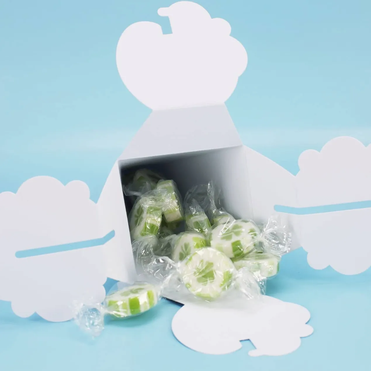 Mini Zuckertüte zur Einschulung mit 10 Bonbons gefüllt und mit Ihrem Wunschnamen bedruckt