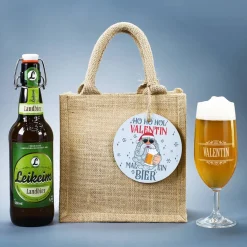 Männergeschenk zu Weihnachten - Bierglas mit Bierflasche in persönlicher Geschenktüte