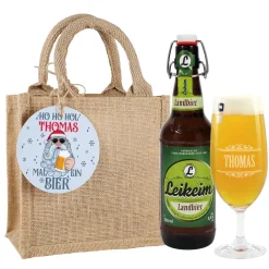 Männergeschenk zu Weihnachten - Bierglas mit Bierflasche in persönlicher Geschenktüte