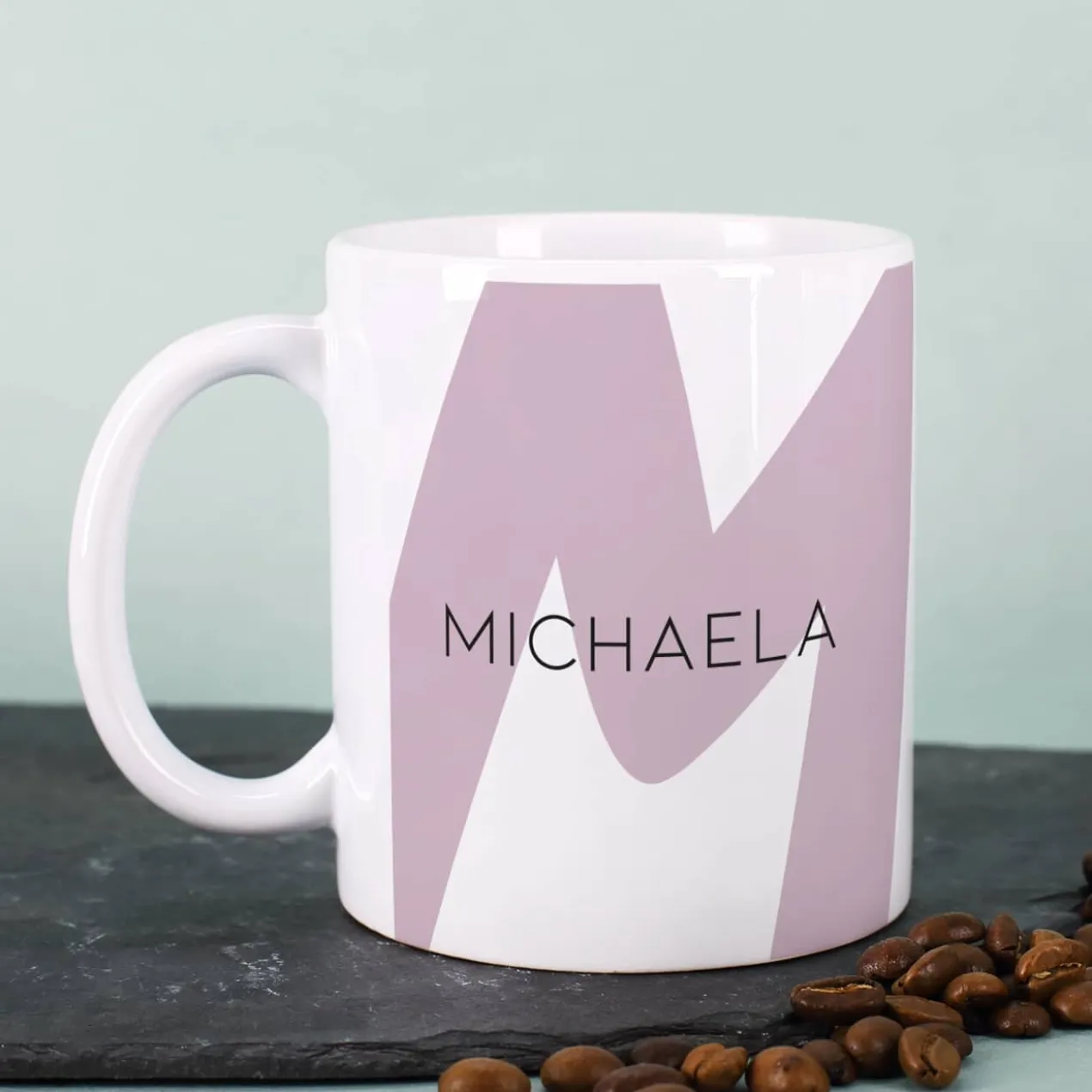 Moderne Keramiktasse - Monogramm - in verschiedenen Farben