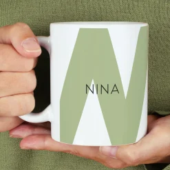 Moderne Keramiktasse - Monogramm - in verschiedenen Farben