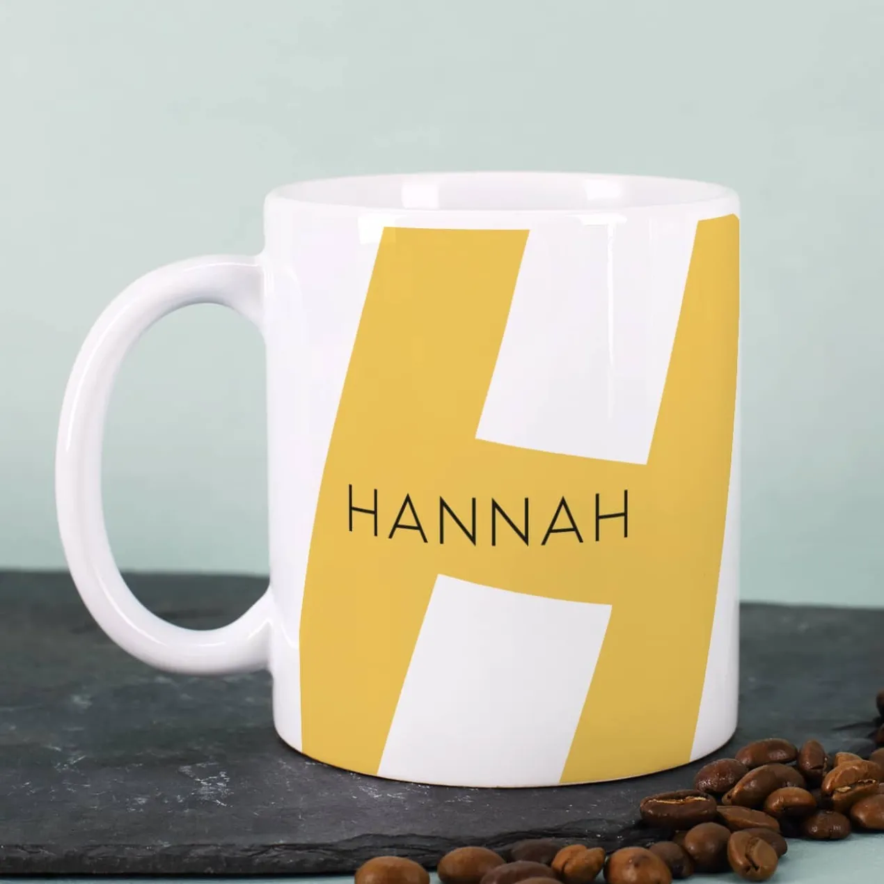 Moderne Keramiktasse - Monogramm - in verschiedenen Farben