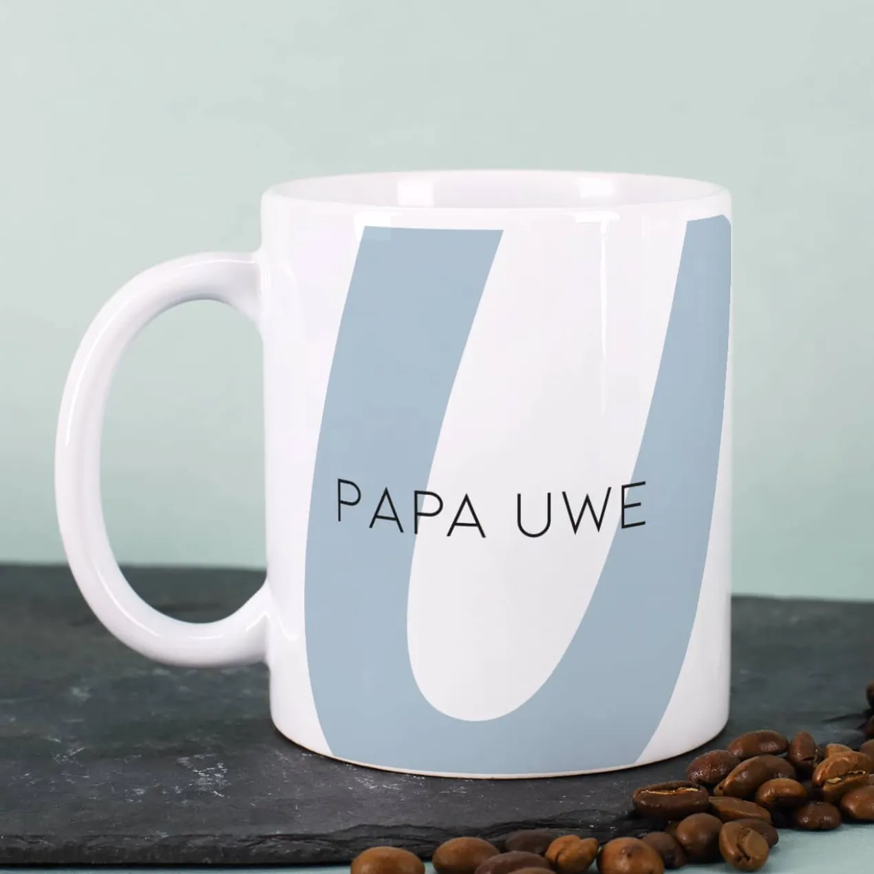 Moderne Keramiktasse - Monogramm - in verschiedenen Farben