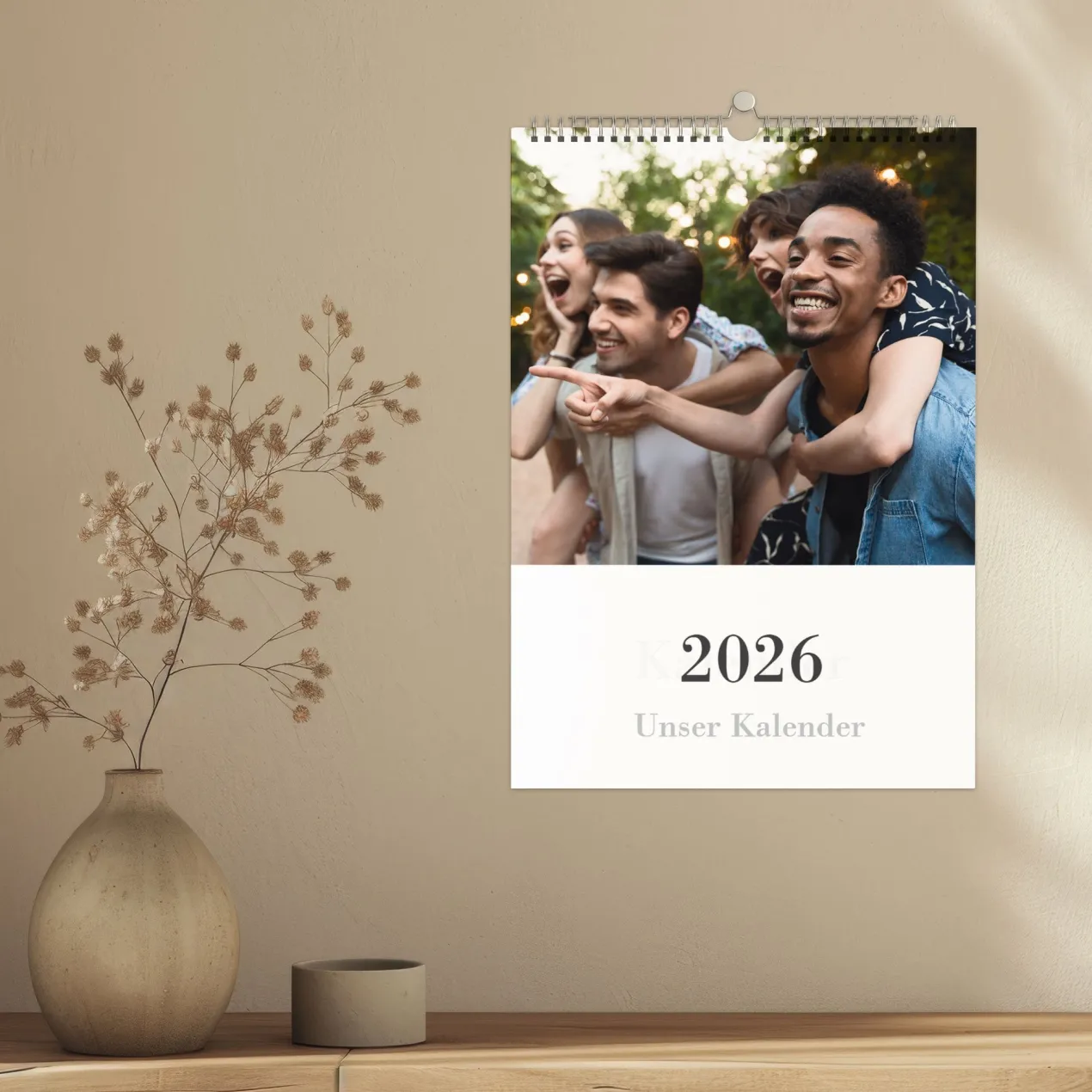Moderner Foto-Wandkalender 2026 mit Wunschtext in verschiedenen Formaten