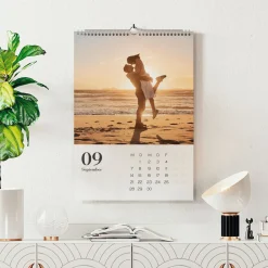 Moderner Foto-Wandkalender 2026 mit Wunschtext in verschiedenen Formaten