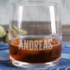 Modernes Whiskyglas mit schlichter Namensgravur
