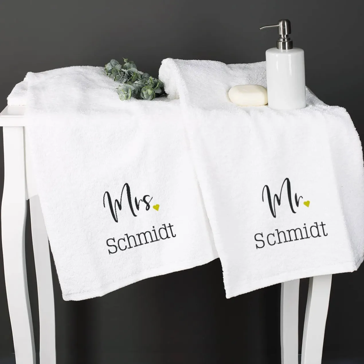 Mr & Mrs - Handtuch-Set mit Name bestickt, 2 Größen