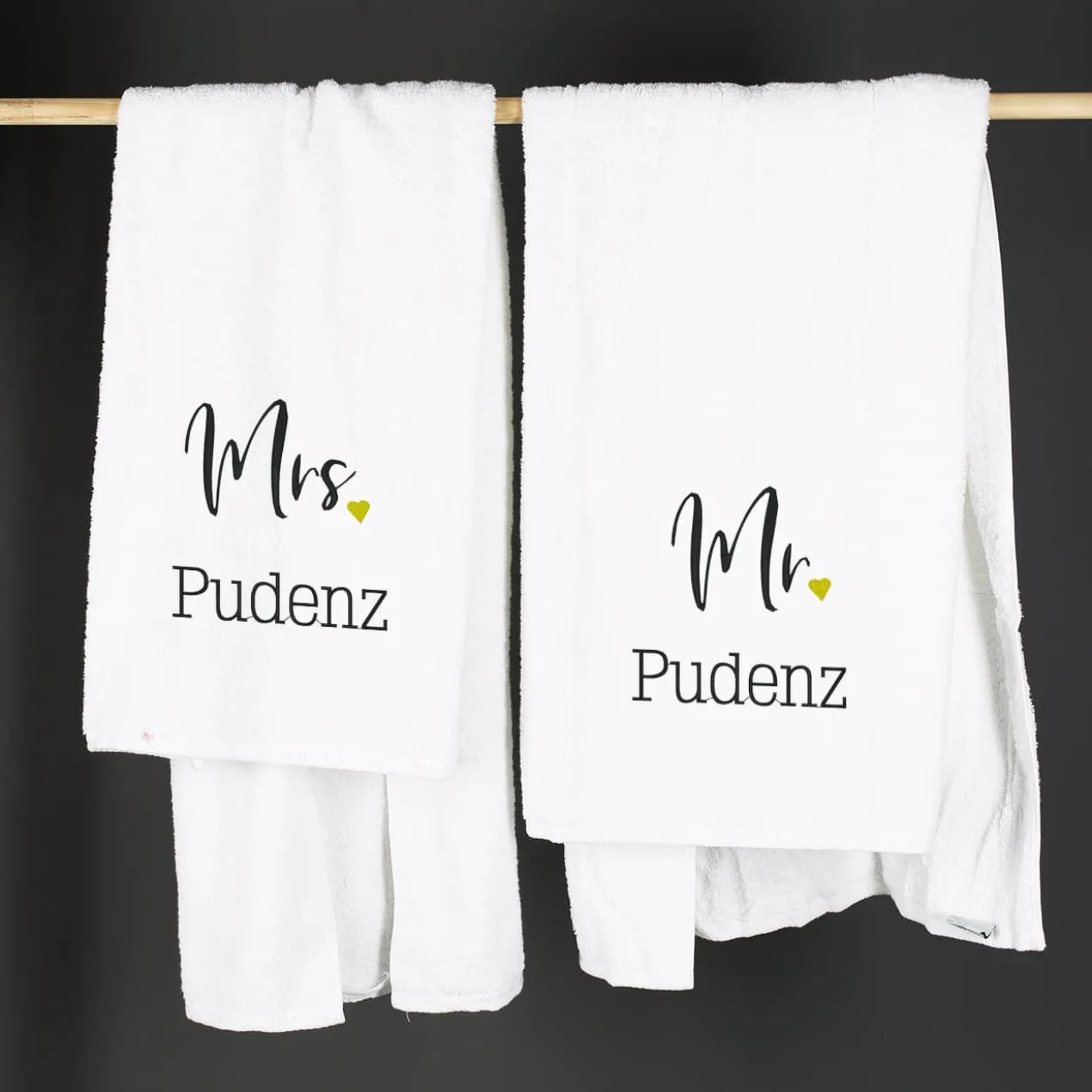 Mr & Mrs - Handtuch-Set mit Name bestickt, 2 Größen