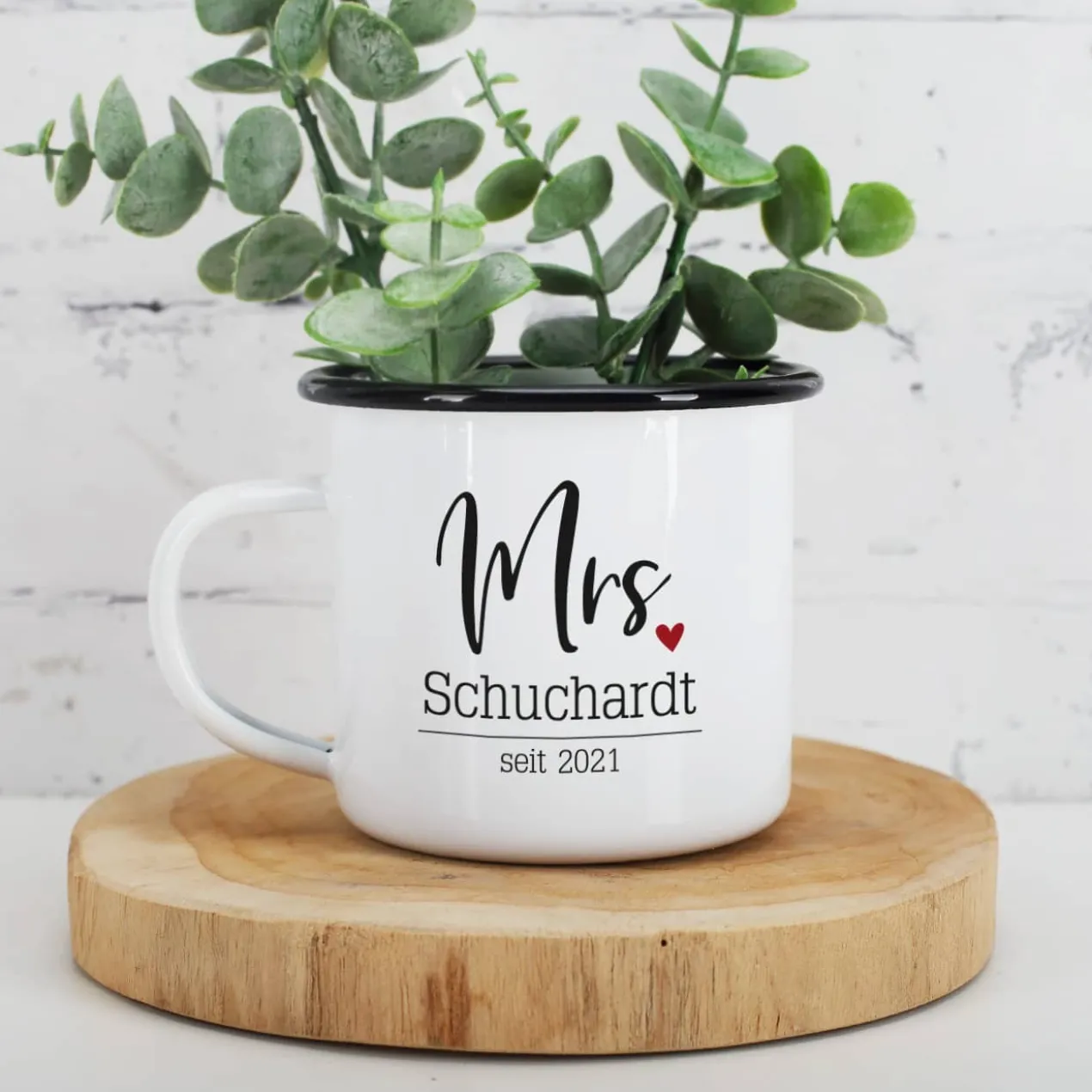 Mr und Mrs Emailletassen mit persönlichem Aufdruck