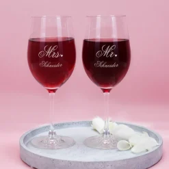 Mr. und Mrs. Weingläser im Set zur Hochzeit