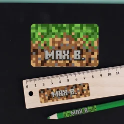 100 Namensaufkleber - Pixelmotiv - in 3 verschiedenen Größen für Hefte, Stifte uvm.