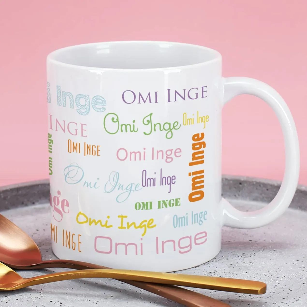 Namenstasse in bunten Frühlingsfarben mit verschiedenen Füllungen
