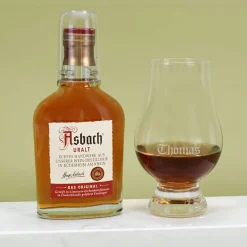 Nicht alt, sondern Vintage - Asbach Uralt Geschenkset mit graviertem Glas