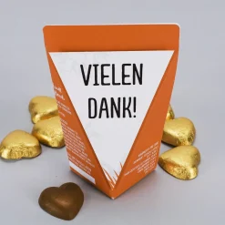 niedliche Geschenktüte für eine kleine Umarmung - mit Bonbons, Schokolade oder ohne Füllung