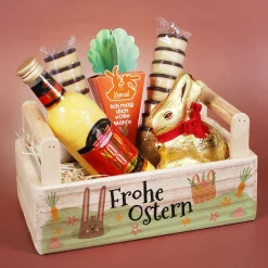 Oster Geschenkset im Holzkorb 'Frohe Ostern' mit personalisierter Möhre, Eierlikör & Lindt Schokolade