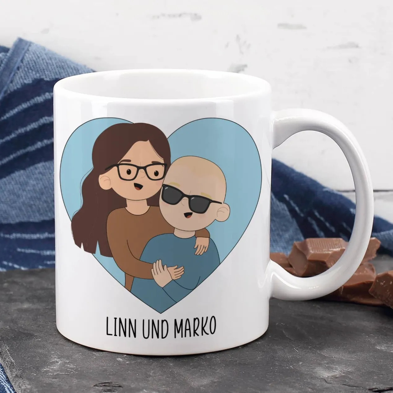 Paar-Tasse mit personalisierbaren Figuren und wählbarem Spruch
