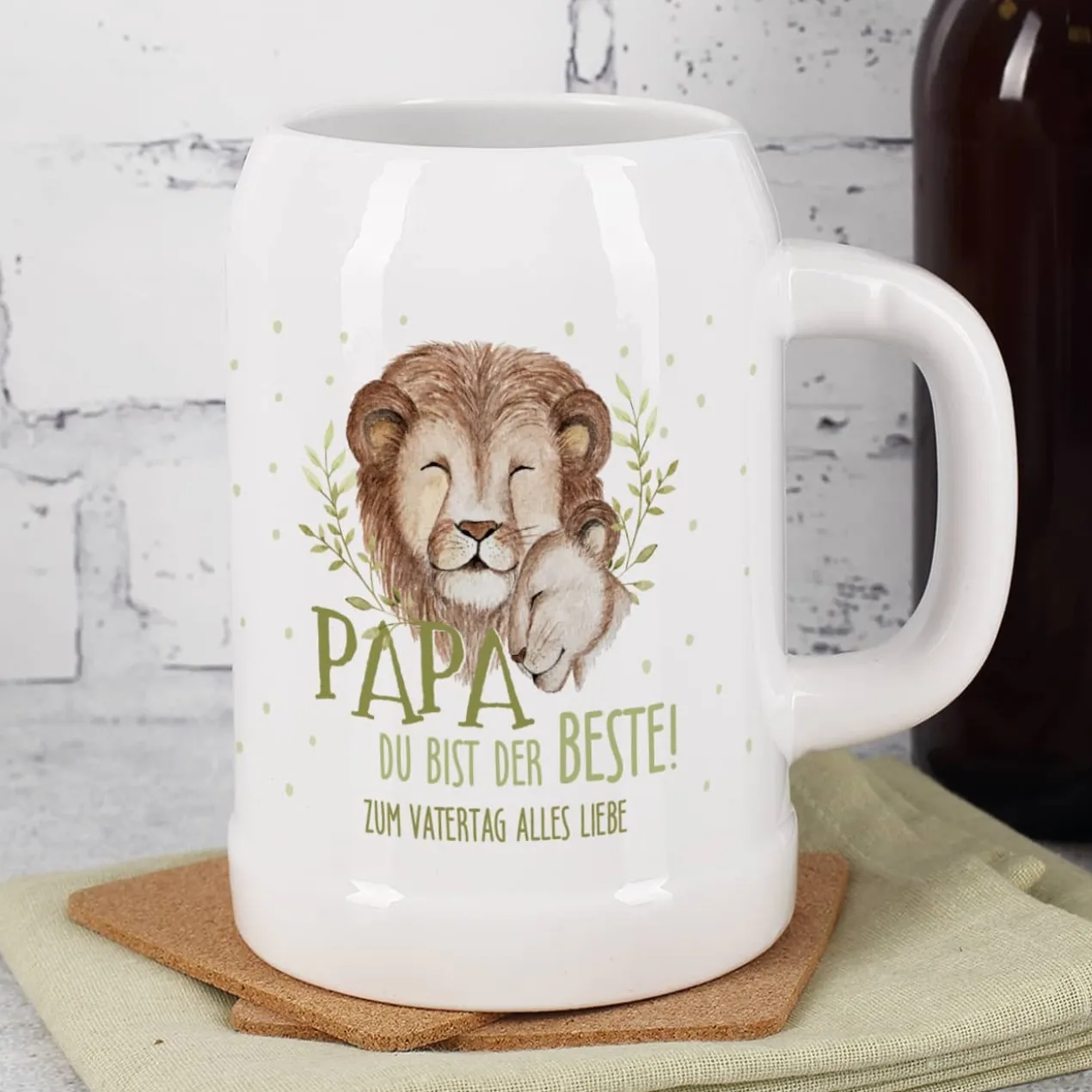 Papa du bist der Beste! - Bierkrug mit Löwenmotiv und Wunschtext