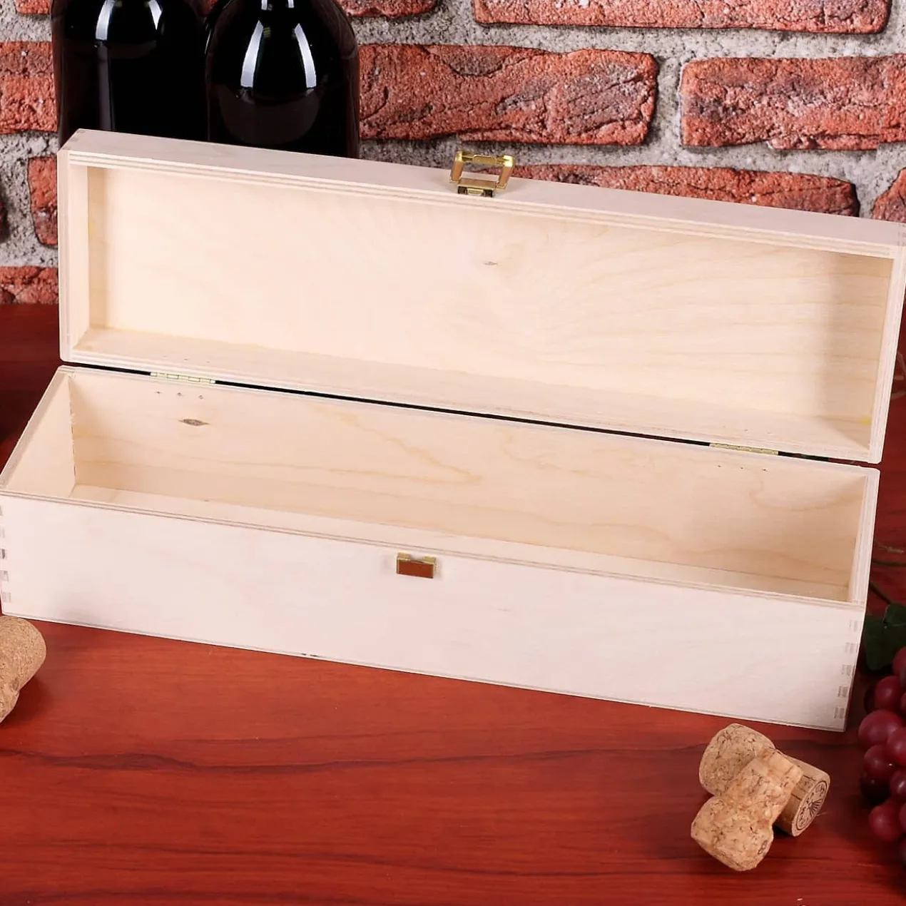 Persönliche Geschenkbox aus Holz zum Geburtstag - Du gewinnst an Reife -