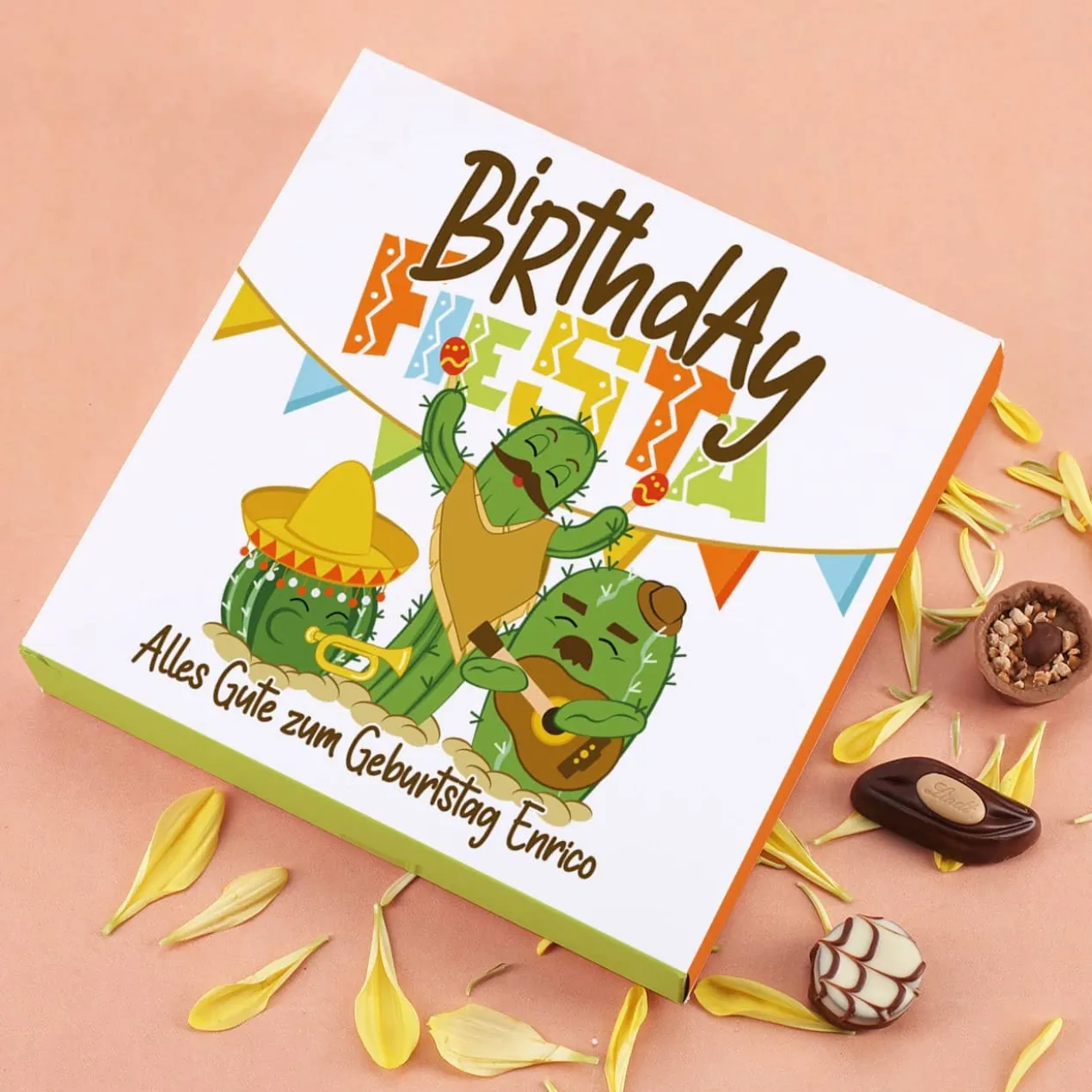 Persönliche Lindt Pralinen zum Geburtstag mit Birthday-Fiesta-Kakteen und Wunschtext