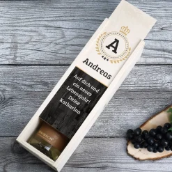 Persönliches Wein-Geschenkset mit bedruckter Holzbox