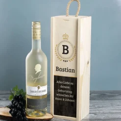 Persönliches Wein-Geschenkset mit bedruckter Holzbox