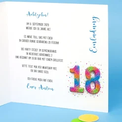 Personalisierte Einladungskarte zum 18. Geburtstag mit Foto & Konfetti-Zahl | Klappkarte mit Umschlag
