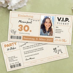Personalisierte Einladungskarte zum Geburtstag als VIP Ticket mit Foto & Wunschtext | DIN lang Karte
